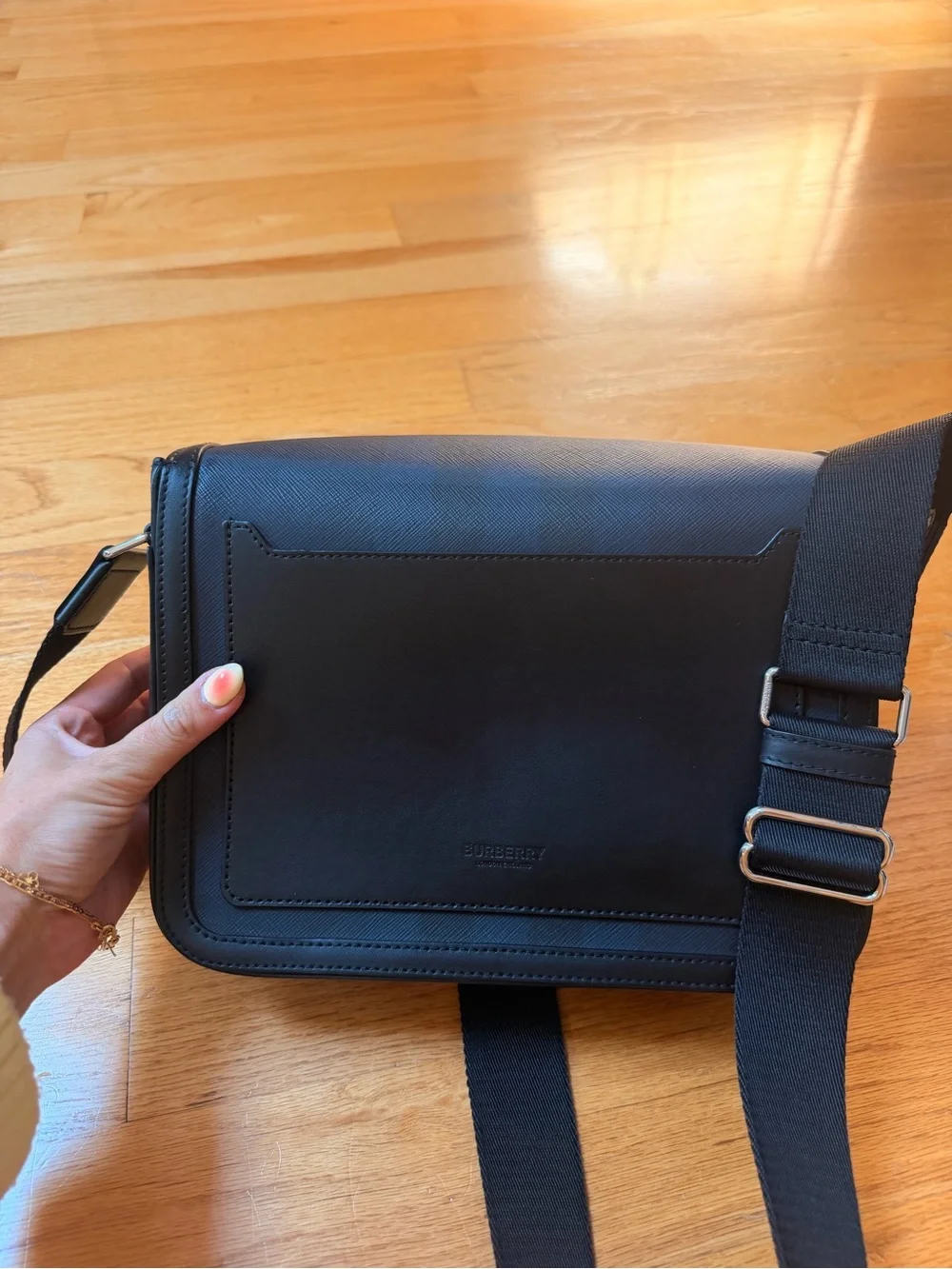 Men’s Burberry crossbody bag